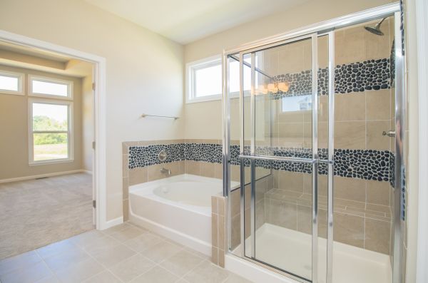 Cost of Shower Room Installation in Macomb